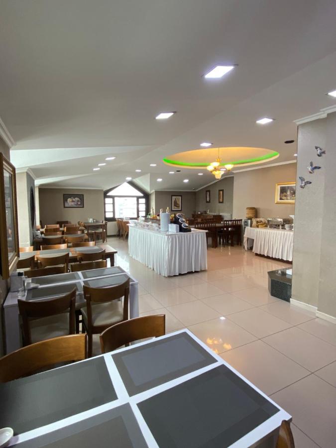 Hotel Kent Ani Kars Exterior photo